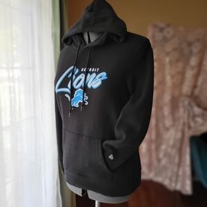 New Era Black and Blue Detroit Lions Hoodie Size Small Womens